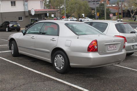 File:2005 Mitsubishi Magna (TW) ES sedan (22175653372).jpg - Wikimedia Commons