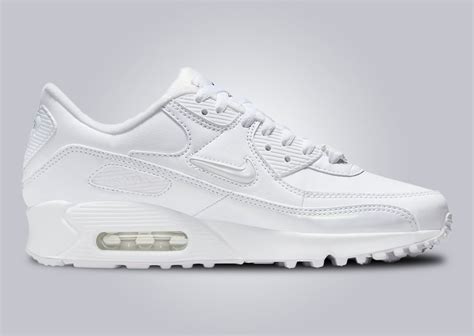 The Nike Air Max 90 Dance White Releases October 2023