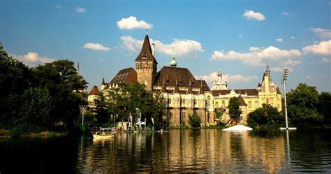 Vajdahunyad Castle | Photos, Events and Festivals, How to Reach