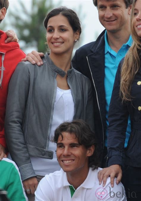 Rafa Nadal, Xisca Perelló y unos amigos en Disneyland París - Rafa Nadal, campeón de Roland ...