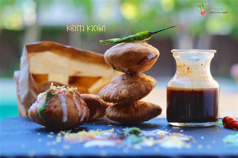 Halwai Style Khasta Kachori | Khasta Kachori Chaat | Eat More Art