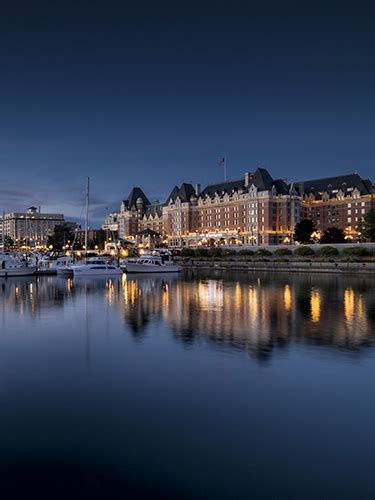 Fairmont Empress - Luxury Hotel in Victoria(Canada)