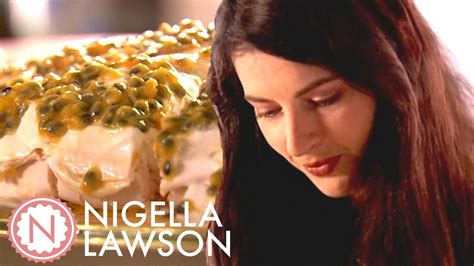 Nigella Lawson’s Passion Fruit Pavlova | Nigella Bites - YouTube ...