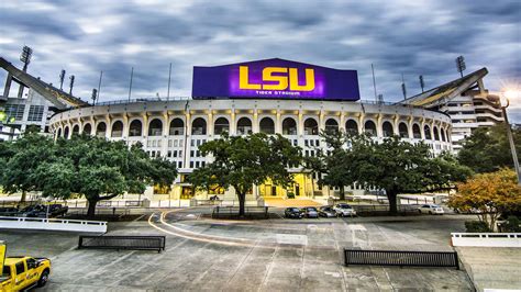 Louisiana State University on emaze