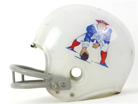 Lot Detail - 1970s New England Patriots Football Helmet(MEARS LOA)