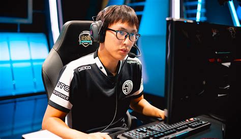 Doublelift vuelve a TSM y completa una plantilla de seis jugadores