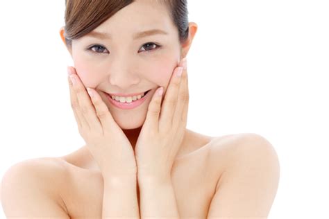 Bloated face? 5 ways to fix that - Beauty Insider Singapore