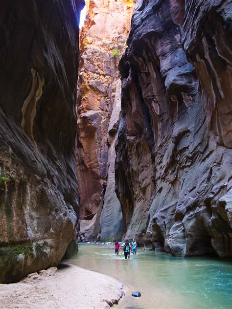 10 of the Best Hiking Trails in Zion National Park - Explore the USA