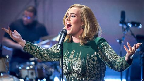 Why you can't stream Adele's new album 25 - BBC News