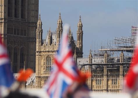 Premium Photo | Houses of Parliament in London