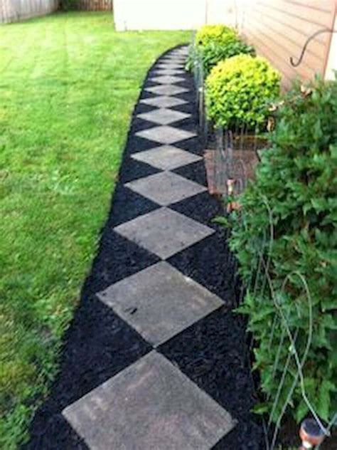 30 Lawn Edging Designs for You to Pick | Mulch landscaping, Rock garden landscaping, Landscaping ...