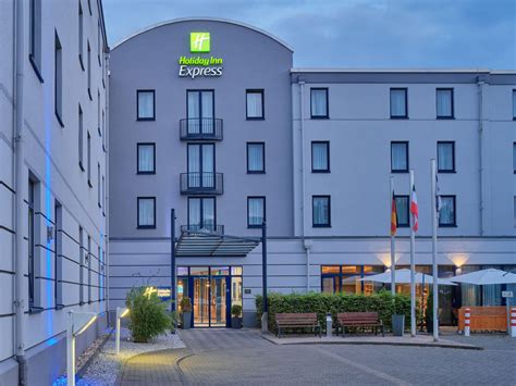 Hotel in Dortmund, Germany | Holiday Inn Express Dortmund