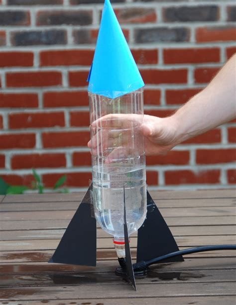 How to make a Bottle rocket