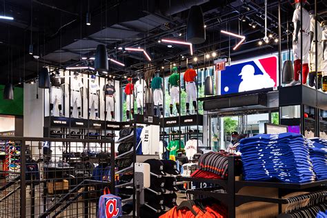 MLB Flagship Store | Kelvix Lighting