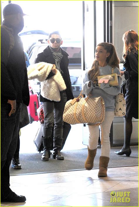 Ariana Grande: 'Santa Baby' Full Song with Liz Gillies!: Photo 3008860 | Photos | Just Jared ...