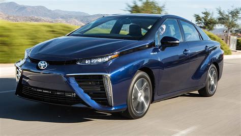 Toyota Mirai hydrogen car revealed - Car News | CarsGuide