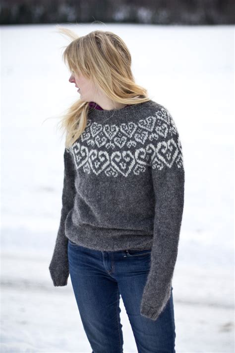 Sweetheart Icelandic Lopapeysa Pattern Knitted Wool Sweater Heart Wool ...