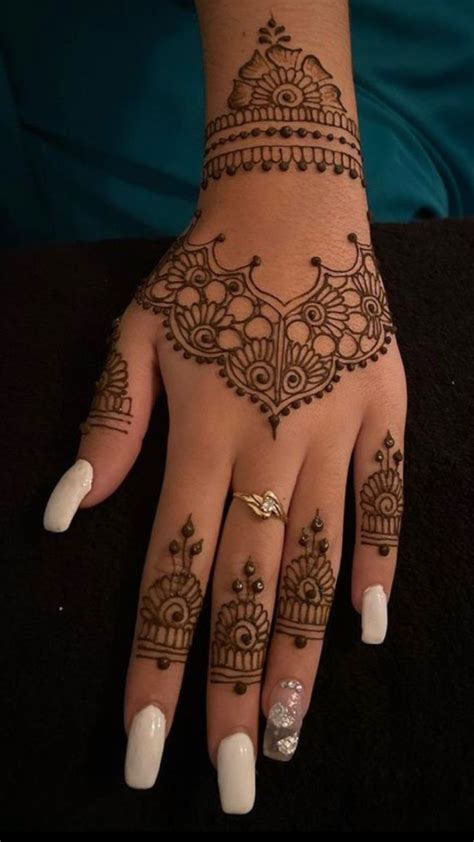 Eid Mehndi Designs 2021