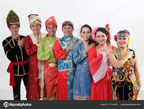 Traditional Clothes In Malaysia : Dreamstime is the world`s largest ...