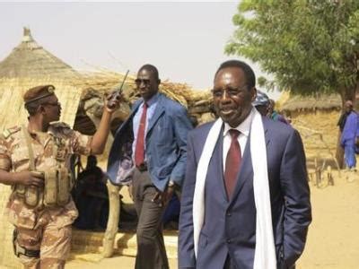 Mali interim president meets with Tuareg rebel leaders - defenceWeb