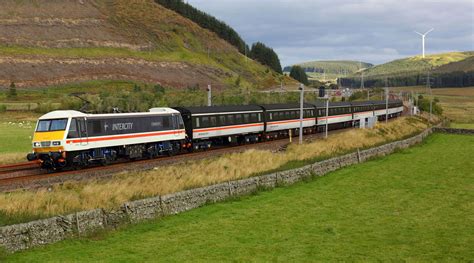 Vintage Intercity train offers a rival to Avanti West Coast