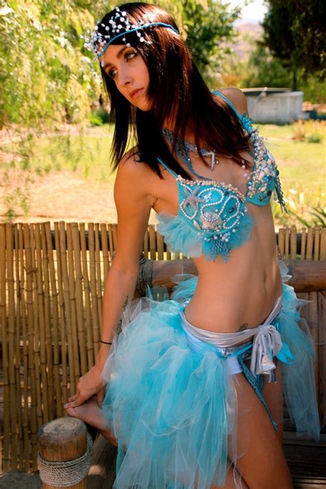 93 Best images about Siren Costume on Pinterest | Mermaid bra, Mermaids ...