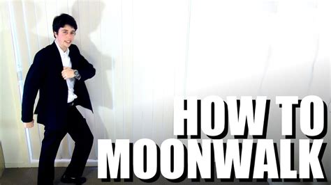 HOW TO MOONWALK - YouTube