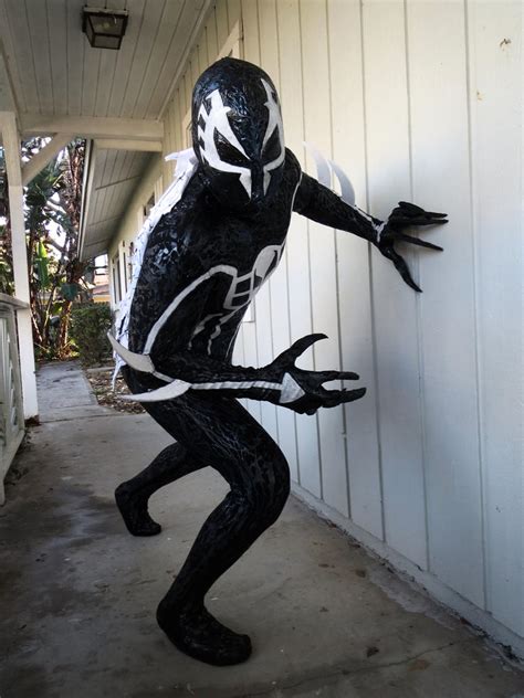 SYMBIOTE SPIDER-MAN 2099 COSTUME by symbiote-x on DeviantArt