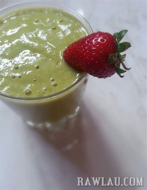 Spicy Mango Smoothie! (Spicy Optional) - Raw Lau