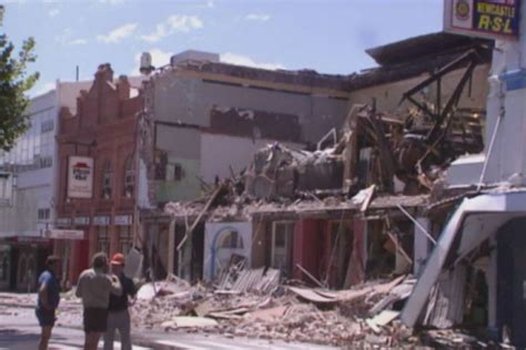 Newcastle RSL after 1989 earthquake - ABC News (Australian Broadcasting Corporation)