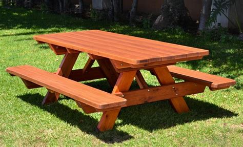 24+ Picnic Table Designs, Plans and Ideas - InspirationSeek.com