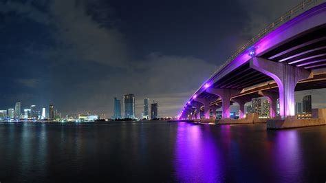 Papel de parede : Miami, noite, ponte, construção, oceano 1920x1080 ...