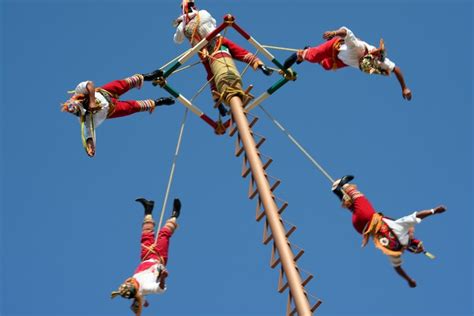 Voladores de Papantla: el origen y el simbolismo de esta danza ritual