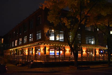 Twin Cities Outdoor Restaurant Lighting