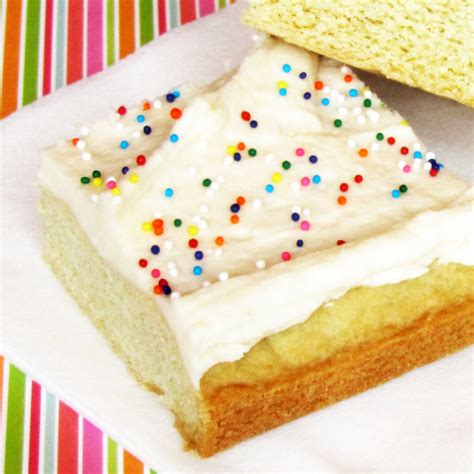 Rumbly in my Tumbly: Sugar Cookie Bars with the BEST frosting EVER.