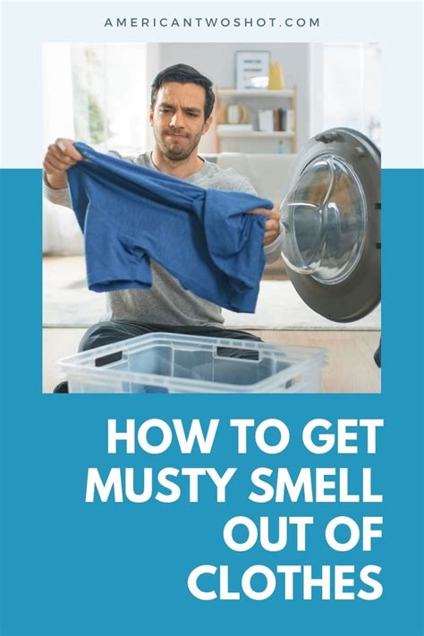 4 Ways to Remove Musty Smells from Clothes