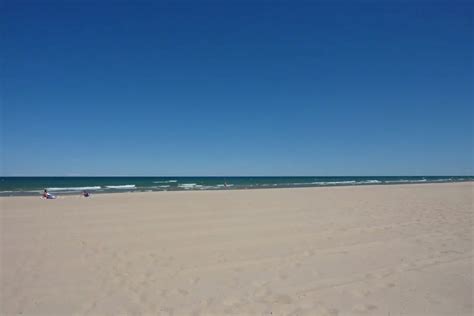 The 8 Best Beaches in Michigan • Nomad by Trade