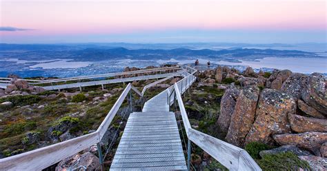 Hobart Explore Tours - Experience 5 amazing attractions in one day