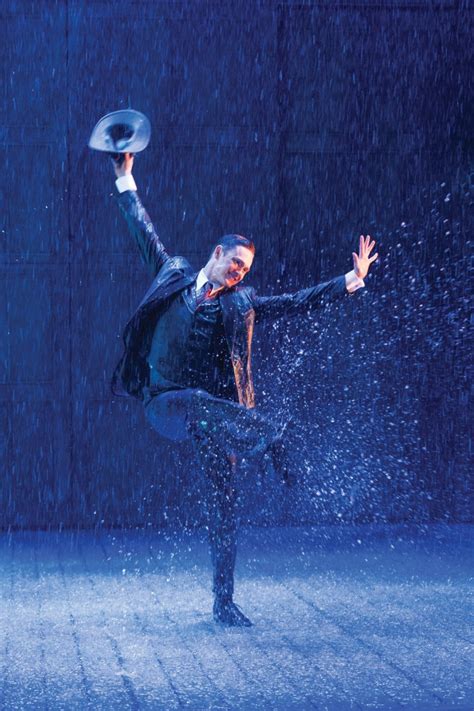 REVIEW: Singin’ in the Rain (The Civic) – Theatre Scenes: Auckland ...