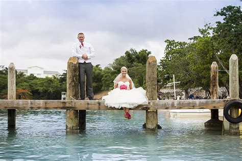 Paul and Nicola's Wedding at The Grand Palladium Lady Hamilton Resort ...