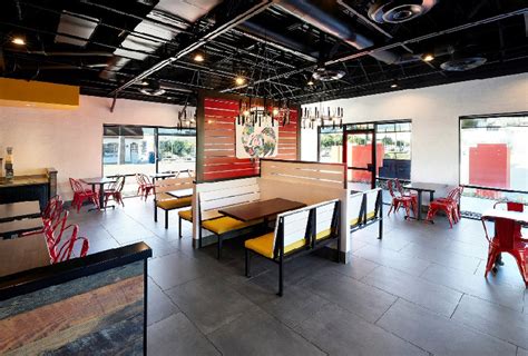 El Pollo Loco introduces new look at 3 restaurants | Nation's Restaurant News