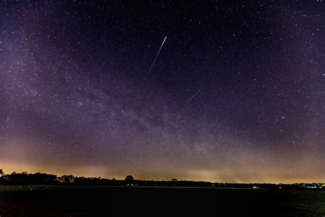 Meteor Shower / Perseid Meteor Shower 2021: How to Visualize the Celestial ... : Due to a nearly ...