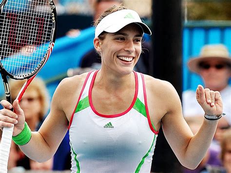 Top 10 Best Female Tennis Players In The World | TopTeny.com