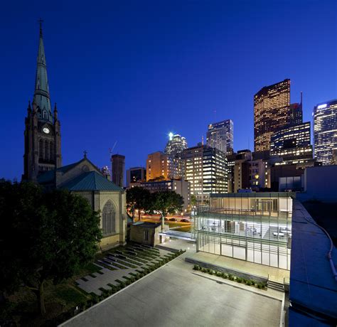 St. James Cathedral Centre / architectsAlliance | ArchDaily