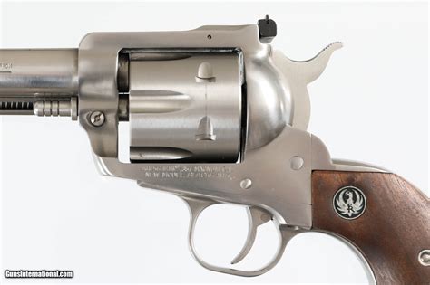 RUGER BLACKHAWK 357 MAG STAINLESS 6 1/2" SMOOTH WOOD GRIPS MFD YEAR 1978