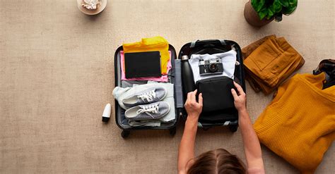 Effortless Air Travel Packing: Expert Tips for Light Journey