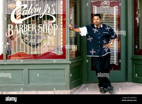 ICE CUBE, BARBERSHOP 2: BACK IN BUSINESS, 2004 Stock Photo - Alamy