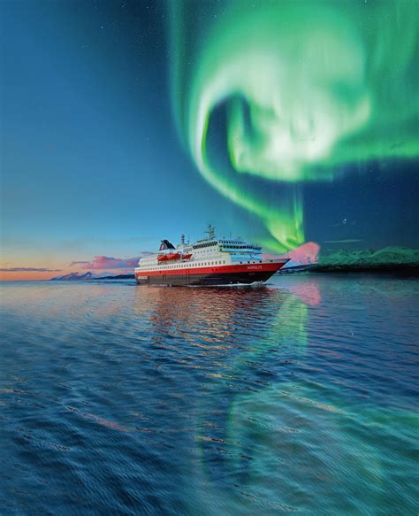 【Member Introduction】Hurtigruten - A Sustainable Route to the Northern Lights — Norwegian ...