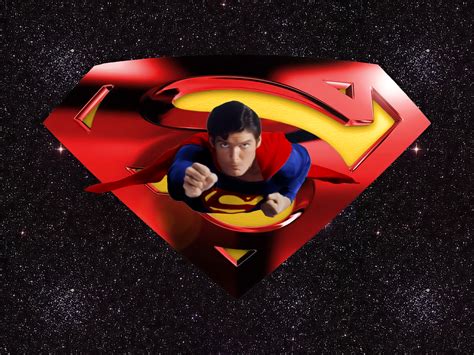 Christopher Reeve as Superman Wallpaper - WallpaperSafari