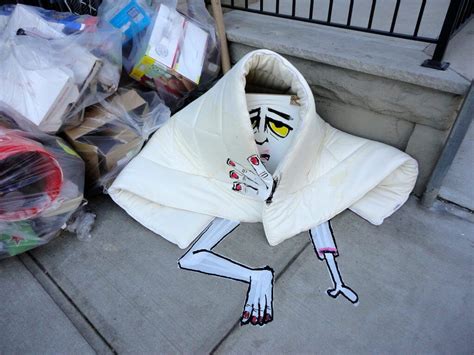 Taking out the Trash in New York City, Art is Trash 2016 | GraffitiStreet.com/News